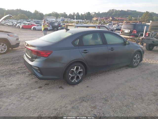 KIA Forte Lxs 2019 3KPF24AD0KE092296 Image 4