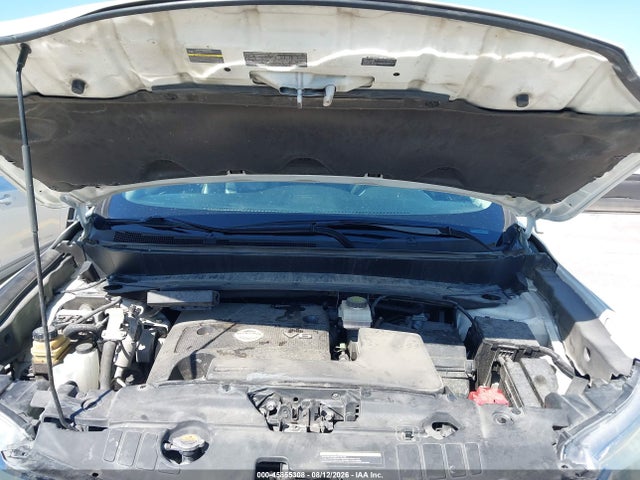 2015 Nissan Pathfinder Sl მანქანა იყიდება აუქციონზე, vin: 5N1AR2MN9FC622935, აუქციონის ნომერი: 45855308