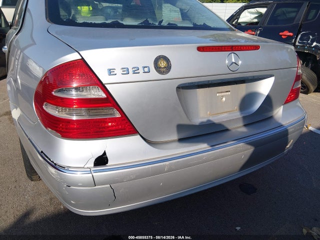 Продаж на аукціоні авто 2005 Mercedes-benz E 320, vin: WDBUF65J15A645647, номер лоту: 45855375