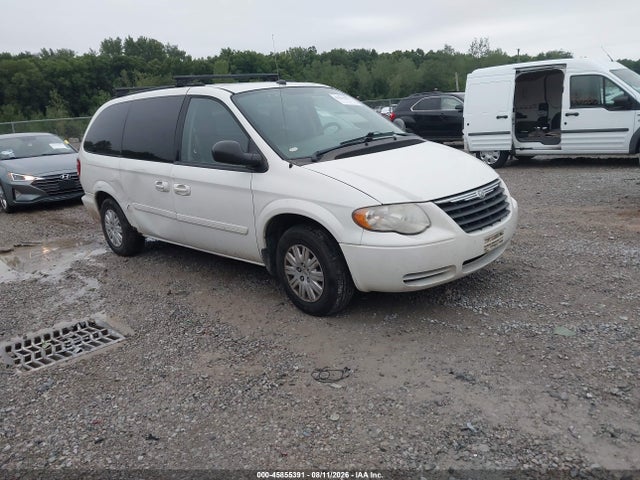 Продаж на аукціоні авто 2005 Chrysler Town & Country Lx, vin: 2C4GP44RX5R519189, номер лоту: 45855391