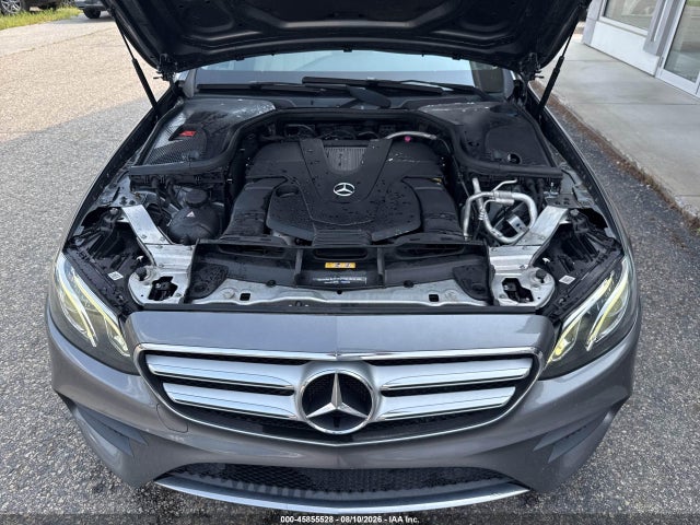 45855528 :رقم المزاد ، WDDZH6GB9HA239374 vin ، 2017 Mercedes-benz E 400 4matic مزاد بيع