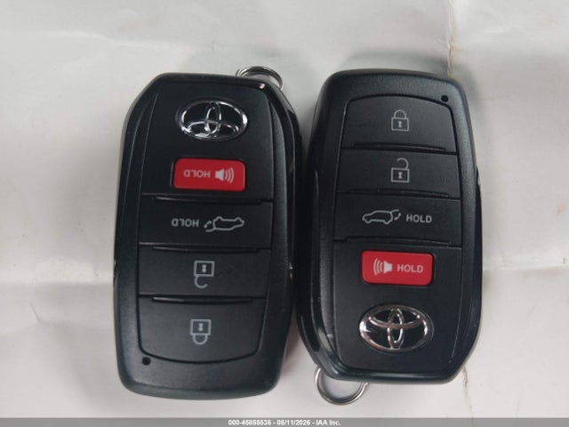 45855536 :رقم المزاد ، 7MUDAABG9TV164630 vin ، 2026 Toyota Corolla Cross Xle مزاد بيع