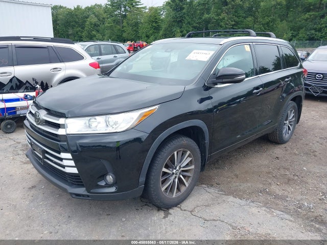 Toyota Highlander Xle 2017 5TDJZRFH5HS405856 Image 2