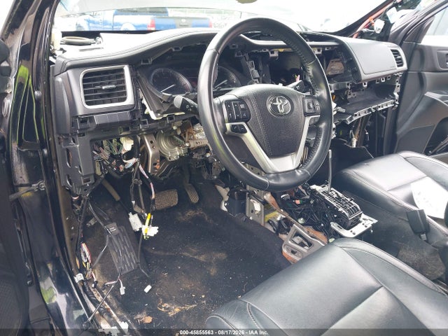 Toyota Highlander Xle 2017 5TDJZRFH5HS405856 Image 6