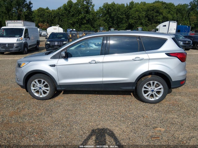 Продажа на аукционе авто 2019 Ford Escape Se, vin: 1FMCU9GD2KUA36889, номер лота: 45855591