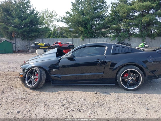 45855601 :رقم المزاد ، 1ZVHT82HX65116732 vin ، 2006 Ford Mustang Gt مزاد بيع