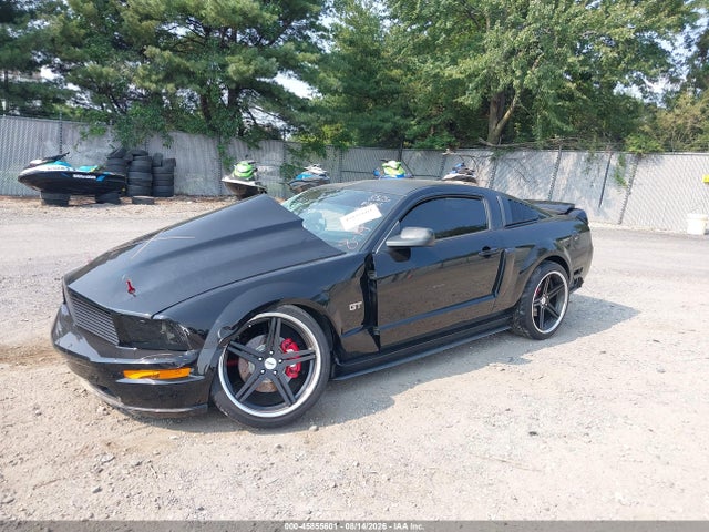 45855601 :رقم المزاد ، 1ZVHT82HX65116732 vin ، 2006 Ford Mustang Gt مزاد بيع