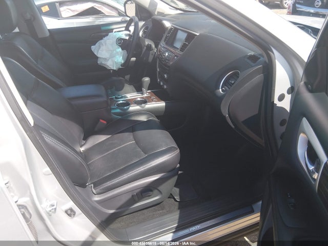 Продажа на аукционе авто 2015 Nissan Pathfinder Sl, vin: 5N1AR2MM1FC608650, номер лота: 45855615