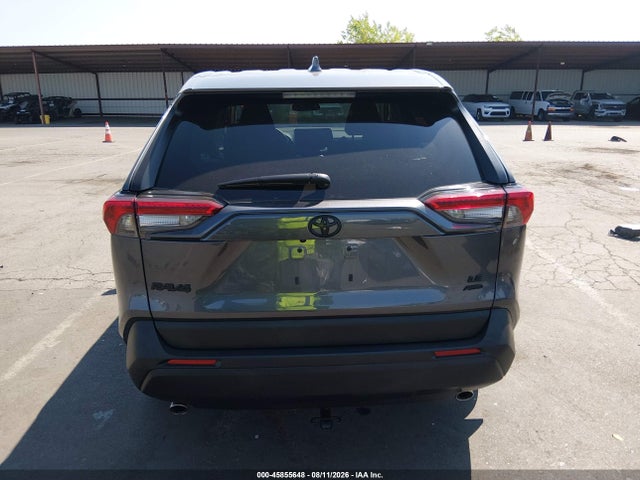 2T3G1RFV6RC473334 Toyota RAV4 LE