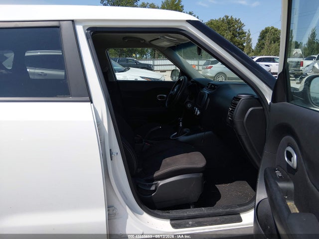 2018 Kia Soul მანქანა იყიდება აუქციონზე, vin: KNDJN2A23J7567006, აუქციონის ნომერი: 45855653