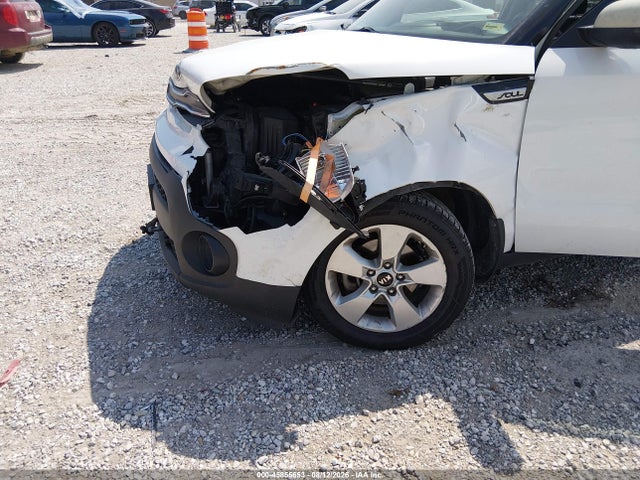 2018 Kia Soul მანქანა იყიდება აუქციონზე, vin: KNDJN2A23J7567006, აუქციონის ნომერი: 45855653