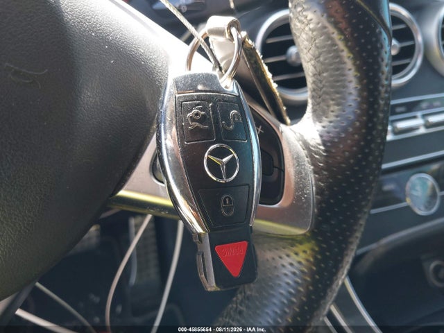 WDDWJ4JB5HF343416 Mercedes-Benz C 300