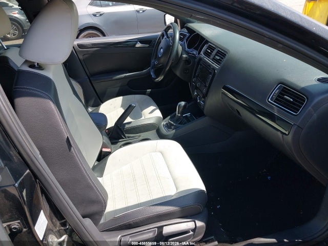 3VWD17AJ7FM405662 Volkswagen Jetta 1.8t Sport