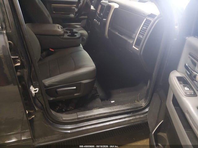 45855695 :رقم المزاد ، 1C6RR7GG8GS216371 vin ، 2016 Ram 1500 Slt مزاد بيع