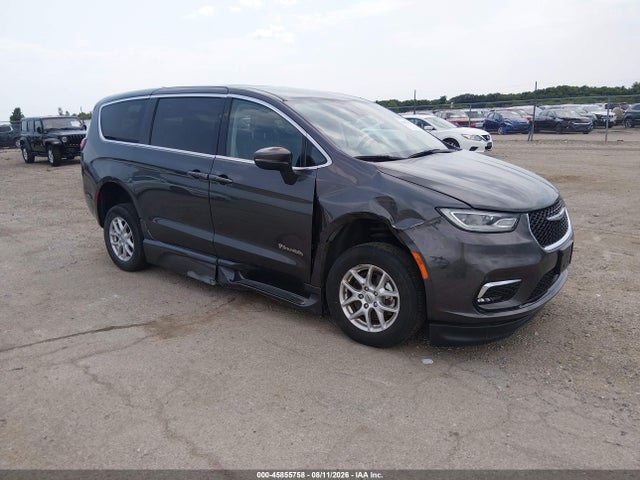 Продаж на аукціоні авто 2023 Chrysler Pacifica Touring L, vin: 2C4RC1BG0PR590263, номер лоту: 45855758