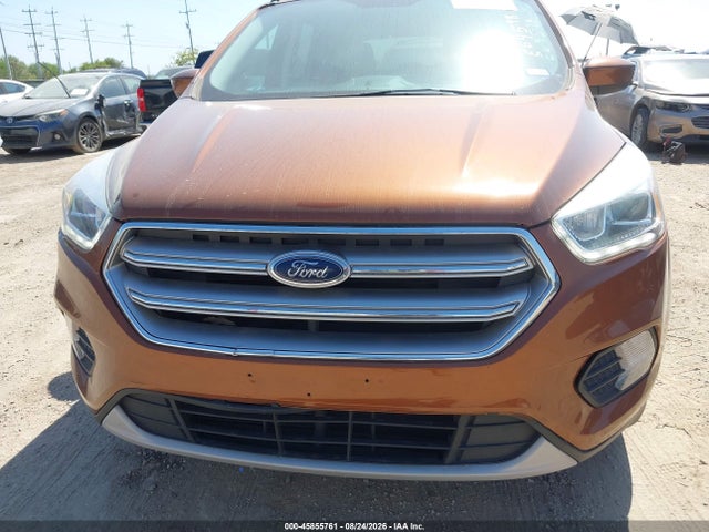 1FMCU0GDXHUE64598 Ford ESCAPE SE