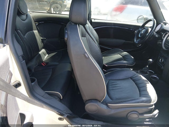45855766 :رقم المزاد ، WMWZG3C5XBTY35341 vin ، 2011 Mini Cooper S Clubman مزاد بيع