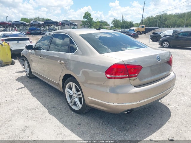 Продаж на аукціоні авто 2015 Volkswagen Passat 1.8t Sel Premium, vin: 1VWCS7A33FC075269, номер лоту: 45855820