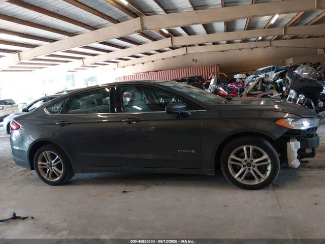 45855834 :رقم المزاد ، 3FA6P0UU4JR122449 vin ، 2018 Ford Fusion Hybrid S مزاد بيع