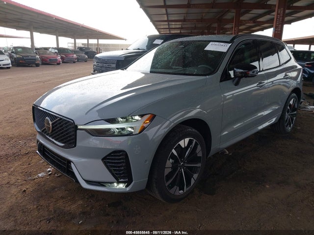Volvo Xc60 B5 Plus 2026 YV4M12RC5T1300149 Image 2