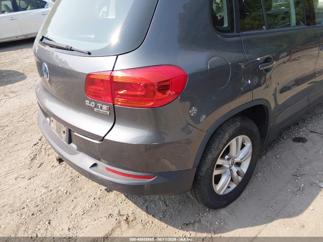 2015 Volkswagen Tiguan S მანქანა იყიდება აუქციონზე, vin: WVGBV7AX9FW615419, აუქციონის ნომერი: 45855880