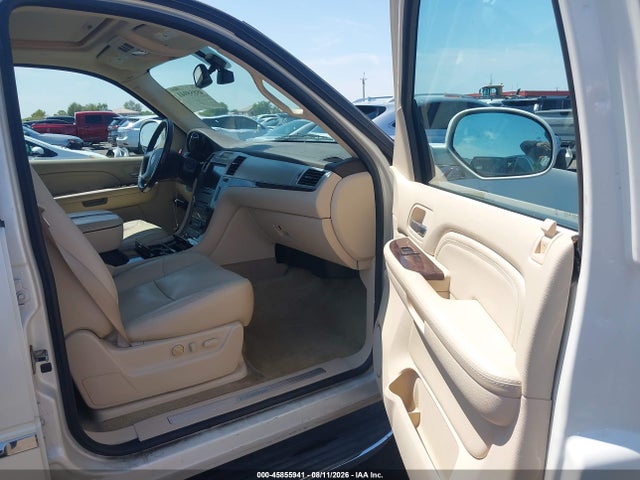 45855941 :رقم المزاد ، 1GYFK63818R191387 vin ، 2008 Cadillac Escalade مزاد بيع
