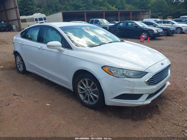 Auction sale of the 2017 Ford Fusion Se, vin: 3FA6P0H75HR235499, lot number: 45855953