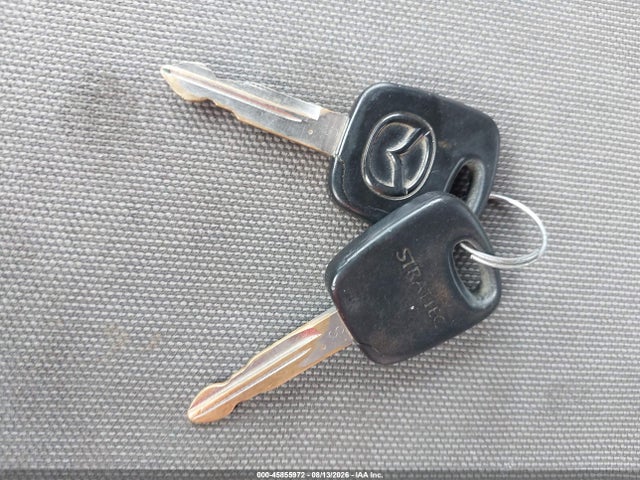 45855972 :رقم المزاد ، 4F4YR16X1XTM13368 vin ، 1999 Mazda B4000 Se مزاد بيع