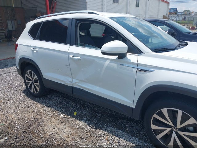 3VVWX7B29NM040208 Volkswagen Taos 1.5t Se