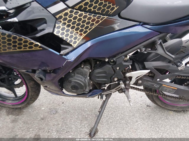 45856018 :رقم المزاد ، JKAEXKG16MDAA9157 vin ، 2021 Kawasaki Ex400 مزاد بيع