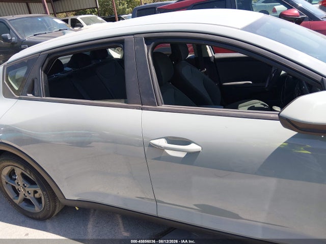2025 Kia K4 Lxs მანქანა იყიდება აუქციონზე, vin: 3KPFT4DE4SE221688, აუქციონის ნომერი: 45856036