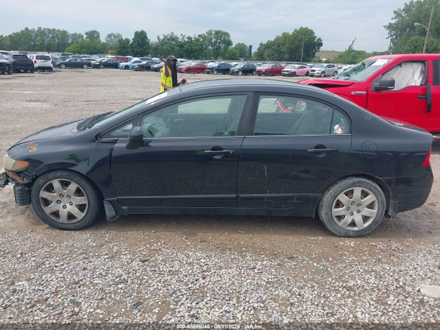 2008 Honda Civic Lx მანქანა იყიდება აუქციონზე, vin: 1HGFA165X8L098742, აუქციონის ნომერი: 45856040