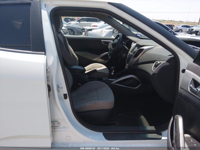 Продаж на аукціоні авто 2014 Hyundai Veloster Base W/gray, vin: KMHTC6AD8EU213346, номер лоту: 45856102