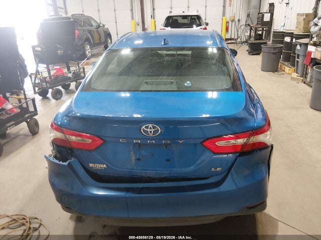 45856129 :رقم المزاد ، 4T1B11HK0KU260973 vin ، 2019 Toyota Camry Le مزاد بيع