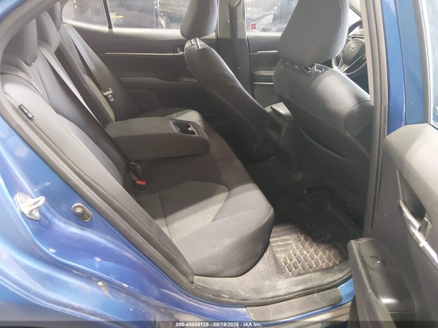 45856129 :رقم المزاد ، 4T1B11HK0KU260973 vin ، 2019 Toyota Camry Le مزاد بيع