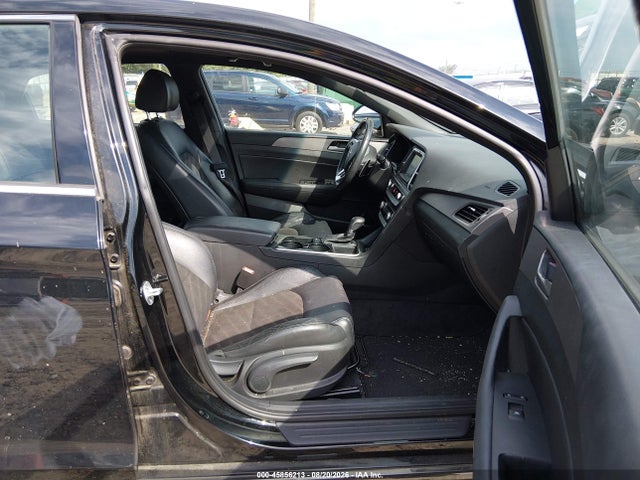 2018 Hyundai Sonata Sport მანქანა იყიდება აუქციონზე, vin: 5NPE34AF6JH656487, აუქციონის ნომერი: 45856213