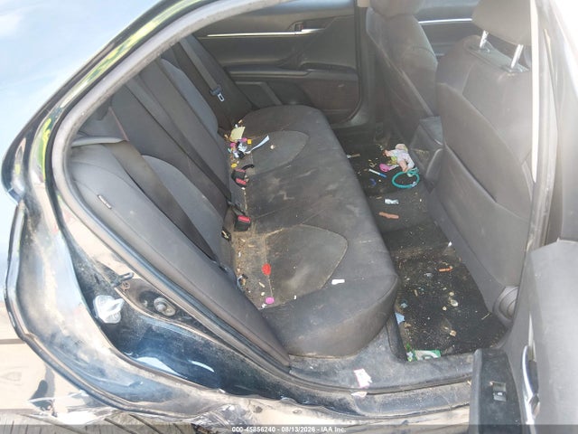 45856240 :رقم المزاد ، 4T1B11HK1JU604955 vin ، 2018 Toyota Camry L/le/xle/se/xse مزاد بيع