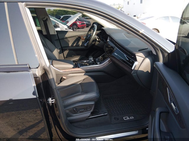 Продаж на аукціоні авто 2020 Audi Q8 Premium 55 Tfsi Quattro Tiptronic, vin: WA1AVAF12LD025033, номер лоту: 45856260