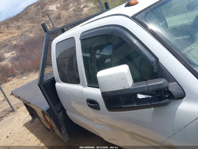 Aukcja sprzedaży 2005 Chevrolet Silverado 3500 Chassis, vin: 1GBJK39255E103157, numer aukcji: 45856266