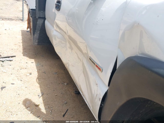 Aukcja sprzedaży 2005 Chevrolet Silverado 3500 Chassis, vin: 1GBJK39255E103157, numer aukcji: 45856266