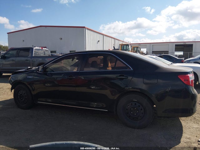 2014 Toyota Camry Hybrid Le მანქანა იყიდება აუქციონზე, vin: 4T1BD1FK9EU110214, აუქციონის ნომერი: 45856295