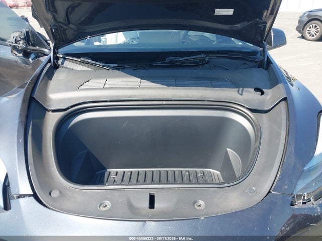 2024 Tesla Model Y Long Range Dual Motor All-wheel Drive მანქანა იყიდება აუქციონზე, vin: 7SAYGDEE3RF199816, აუქციონის ნომერი: 45856323