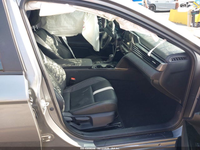 Toyota CAMRY SE 2025 4T1DAACK7SU519085 Image 5