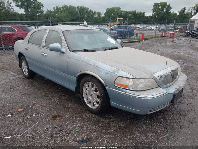Aukcja sprzedaży 2009 Lincoln Town Car Signature Limited, vin: 2LNHM82V49X631424, numer aukcji: 45856350