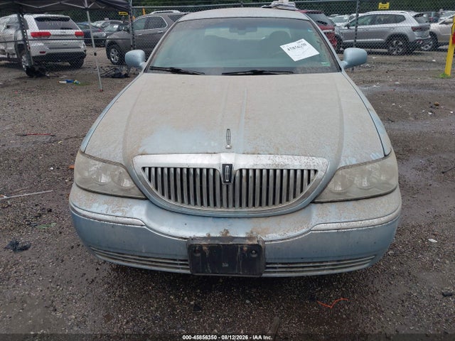 Aukcja sprzedaży 2009 Lincoln Town Car Signature Limited, vin: 2LNHM82V49X631424, numer aukcji: 45856350