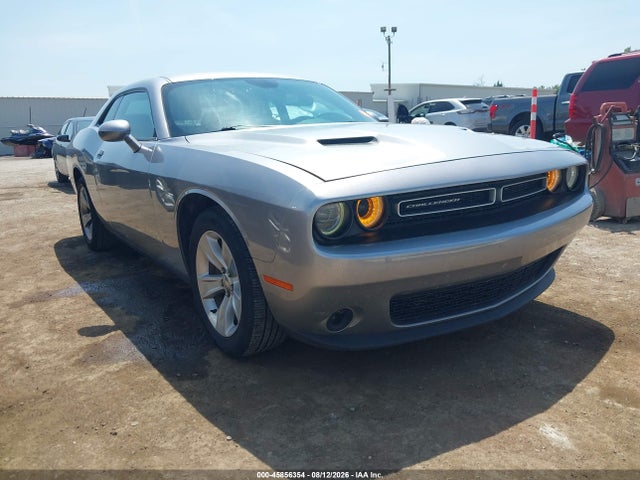 2015 Dodge Challenger Sxt მანქანა იყიდება აუქციონზე, vin: 2C3CDZAG2FH888454, აუქციონის ნომერი: 45856354