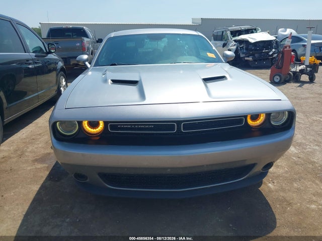 2015 Dodge Challenger Sxt მანქანა იყიდება აუქციონზე, vin: 2C3CDZAG2FH888454, აუქციონის ნომერი: 45856354