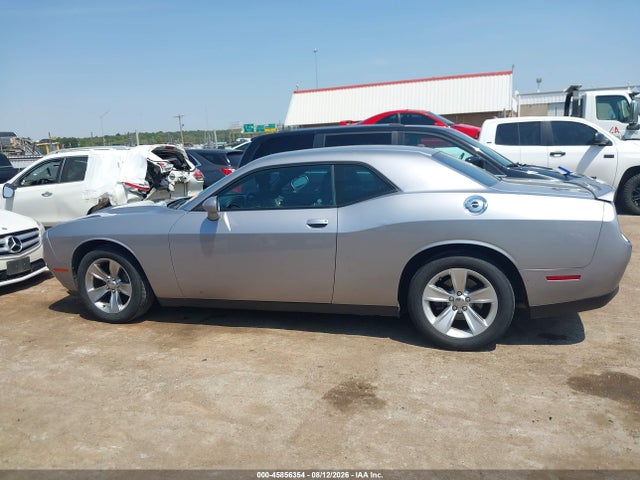 2015 Dodge Challenger Sxt მანქანა იყიდება აუქციონზე, vin: 2C3CDZAG2FH888454, აუქციონის ნომერი: 45856354