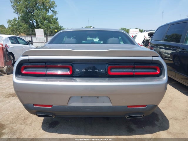 2015 Dodge Challenger Sxt მანქანა იყიდება აუქციონზე, vin: 2C3CDZAG2FH888454, აუქციონის ნომერი: 45856354