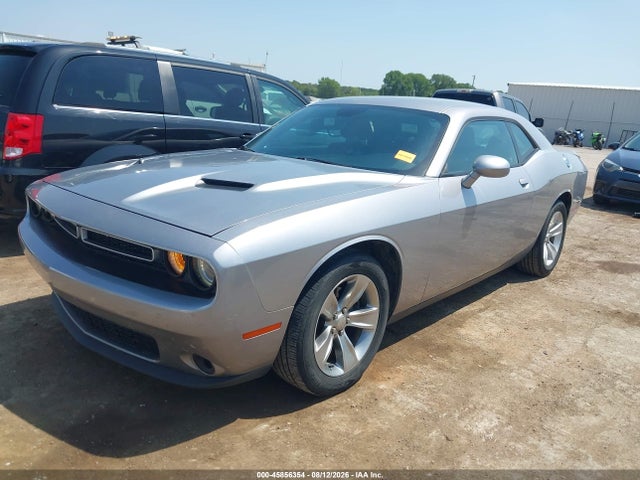 2015 Dodge Challenger Sxt მანქანა იყიდება აუქციონზე, vin: 2C3CDZAG2FH888454, აუქციონის ნომერი: 45856354